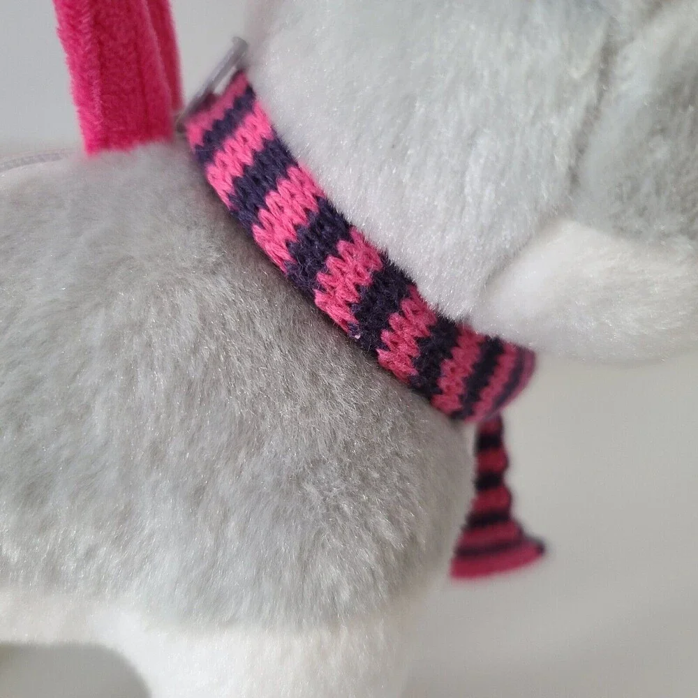 Husky with Scarf Girl Zippered Purse Carry Bag Embroidered Eyes